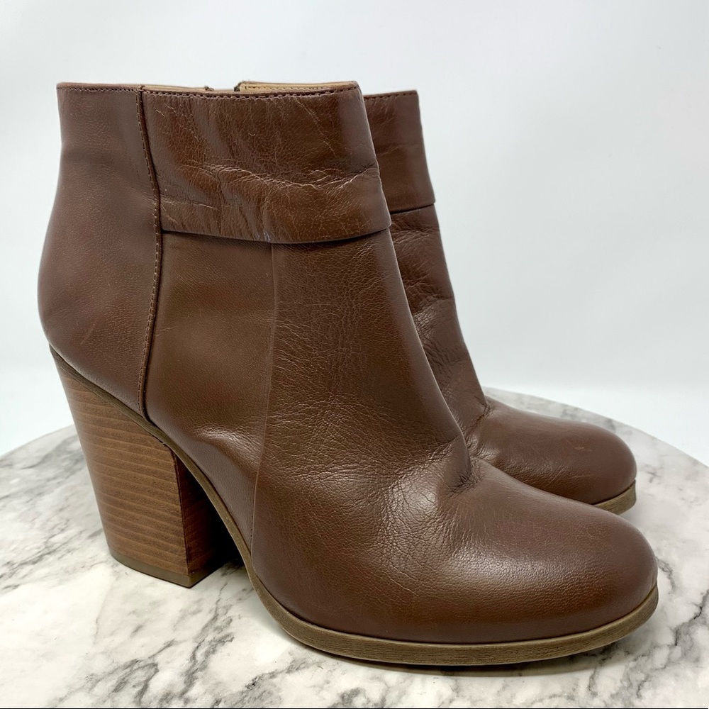 Kenneth Cole Reaction Might-Be Chunky Leather Booties 8.5 Bohemian Classic